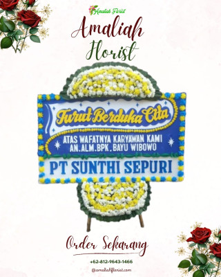 Papan Bunga Duka di Mangoli Tengah